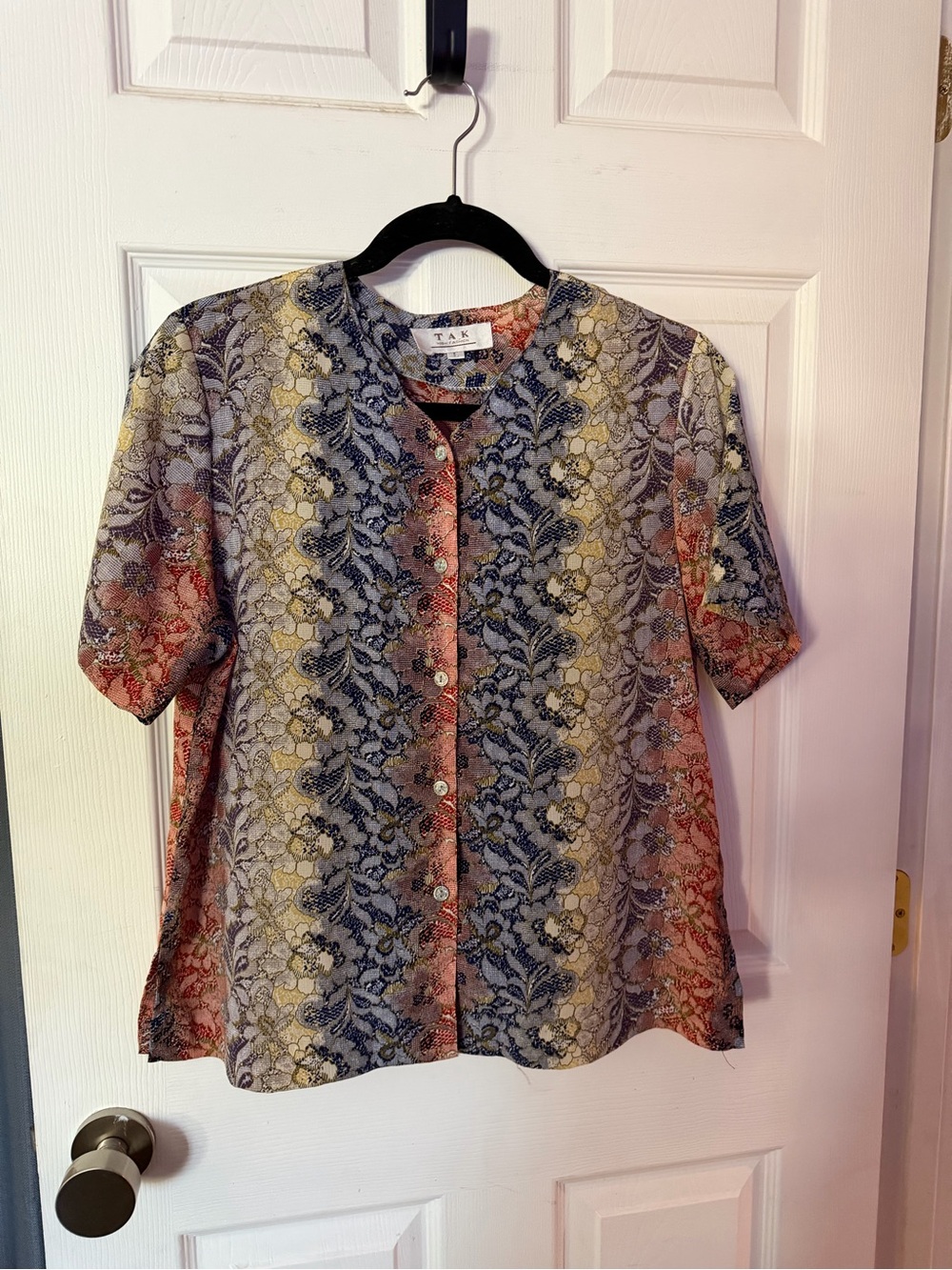 Multicolor Floral Lace-Print Short Sleeve Button-Front Shirt